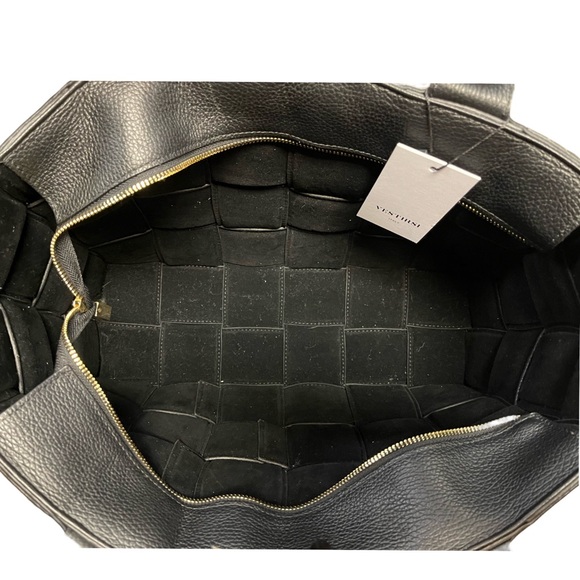 VESTIRSI Margot XL Black Woven Tote - Picture 6 of 6